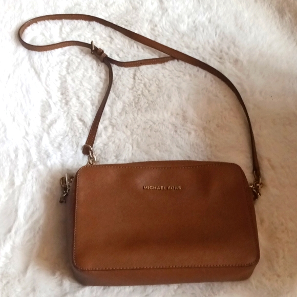 Michael Kors Crossbody - Picture 2 of 13